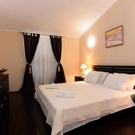 Luxury Room Uzorita B&B-2
